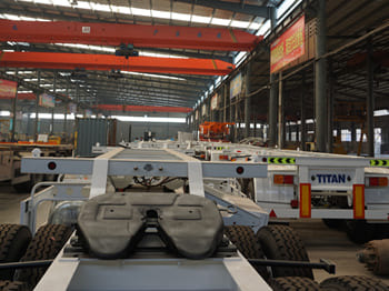 TITAN Shipping Container Trailer for Sale in Ghana - Chassis semi-trailer: picture 4 TITAN Shipping Container Trailer for Sale in Ghana - Chassis semi-trailer: picture 4