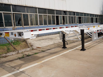 TITAN Skel Trailers for Sale in Sierra Leone - Chassis semi-trailer: picture 3 TITAN Skel Trailers for Sale in Sierra Leone - Chassis semi-trailer: picture 3