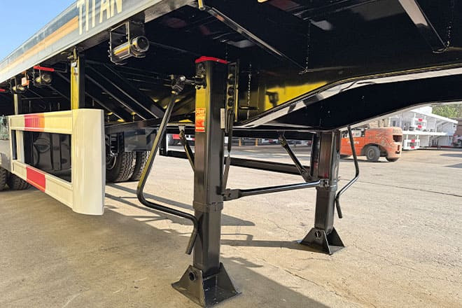TITAN Tri Axle Flatbed Trailer for Sale in Jamaica - Dropside/ Flatbed semi-trailer: picture 4 TITAN Tri Axle Flatbed Trailer for Sale in Jamaica - Dropside/ Flatbed semi-trailer: picture 4