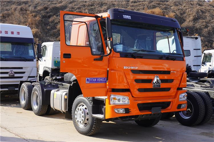 SINOTRUK Howo 371hp 6x4 10 Tires Truck Head for Sale In Jamaica - Tractor unit: picture 1 SINOTRUK Howo 371hp 6x4 10 Tires Truck Head for Sale In Jamaica - Tractor unit: picture 1