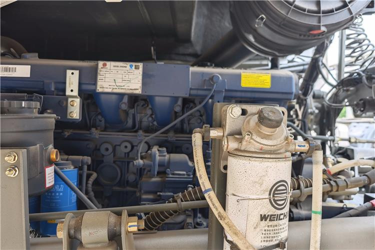 SINOTRUK Used Howo 400hp Tractor Truck for Sale In Nigeria Lagos - Tractor unit: picture 5 SINOTRUK Used Howo 400hp Tractor Truck for Sale In Nigeria Lagos - Tractor unit: picture 5