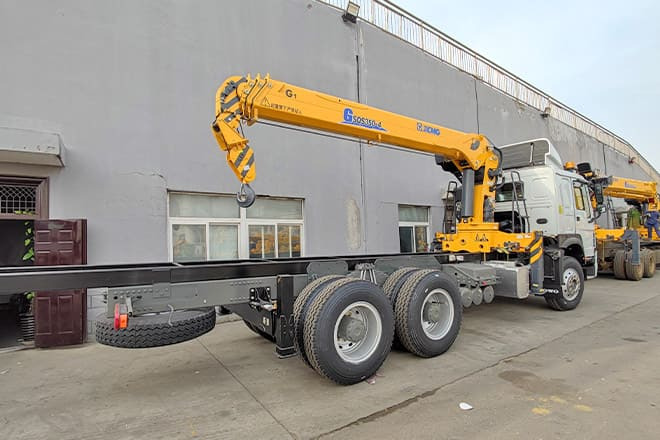 New Crane truck XCMG Truck Mounted Crane with Hydraulic Boom Capacity for Sale in Kenya: picture 6