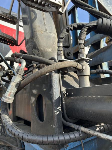 Timber semi-trailer Diebolt grue avec grappin rotatif: picture 12