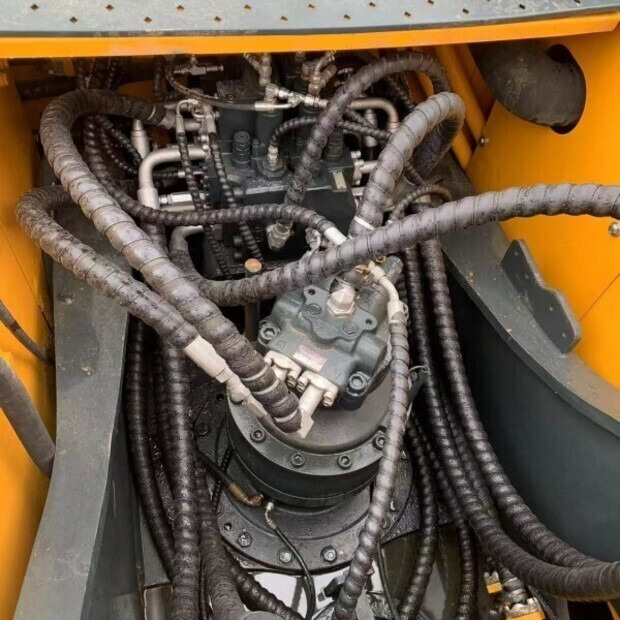 2023 Hyundai R305 - Crawler excavator: picture 3 2023 Hyundai R305 - Crawler excavator: picture 3