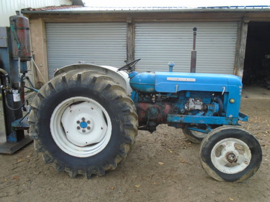 Fordson Major SUPER MAJOR - Farm tractor: picture 2 Fordson Major SUPER MAJOR - Farm tractor: picture 2