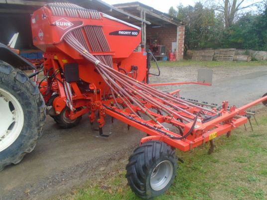 Kuhn MEGANT 600 - Seed drill: picture 5 Kuhn MEGANT 600 - Seed drill: picture 5