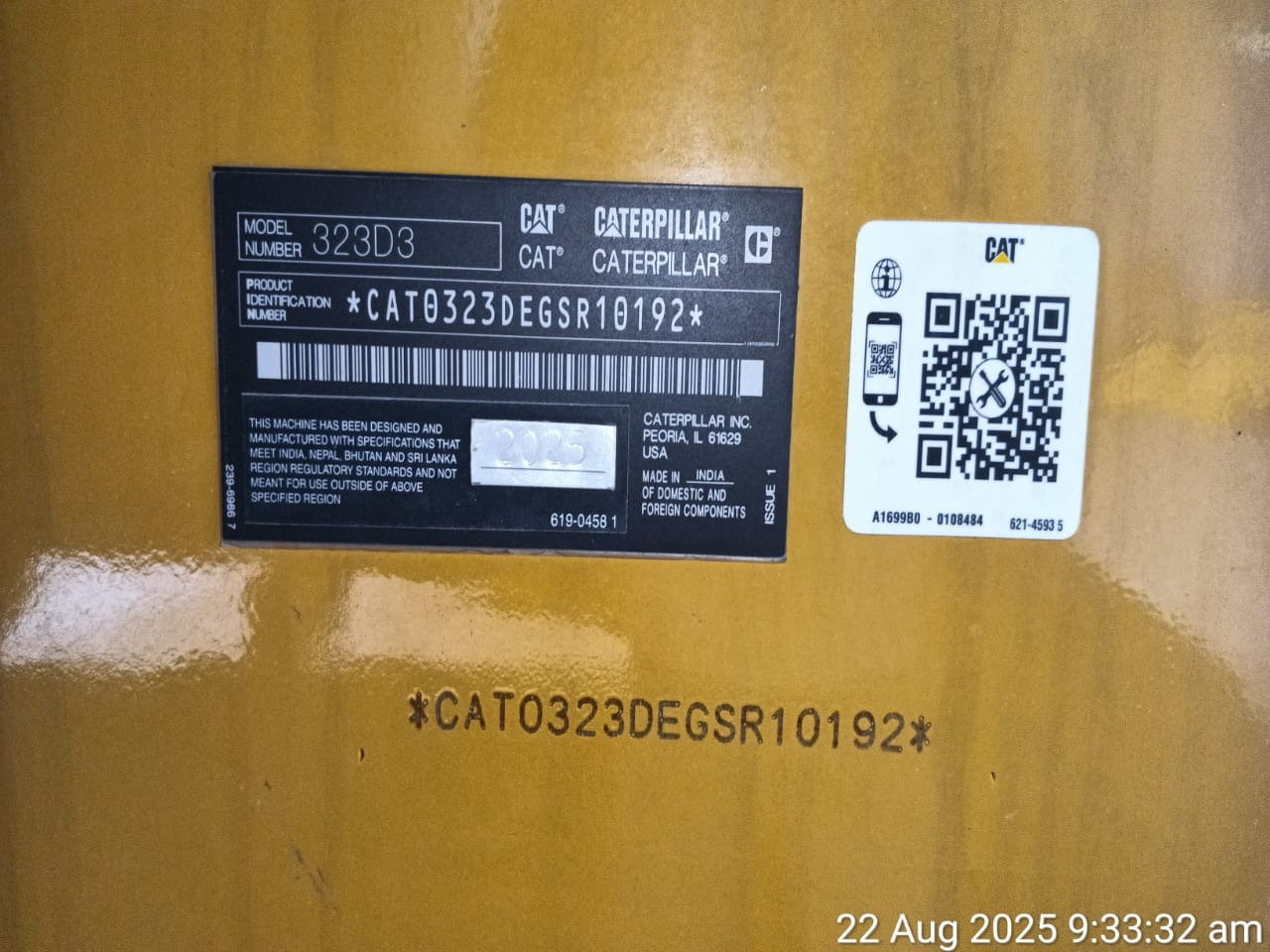 CATERPILLAR 323D3 - Excavator: picture 4 CATERPILLAR 323D3 - Excavator: picture 4