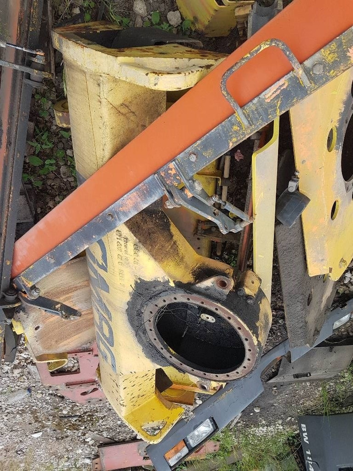 Bomag BW 184 AD - Frame/ Chassis for Construction machinery: picture 1 Bomag BW 184 AD - Frame/ Chassis for Construction machinery: picture 1