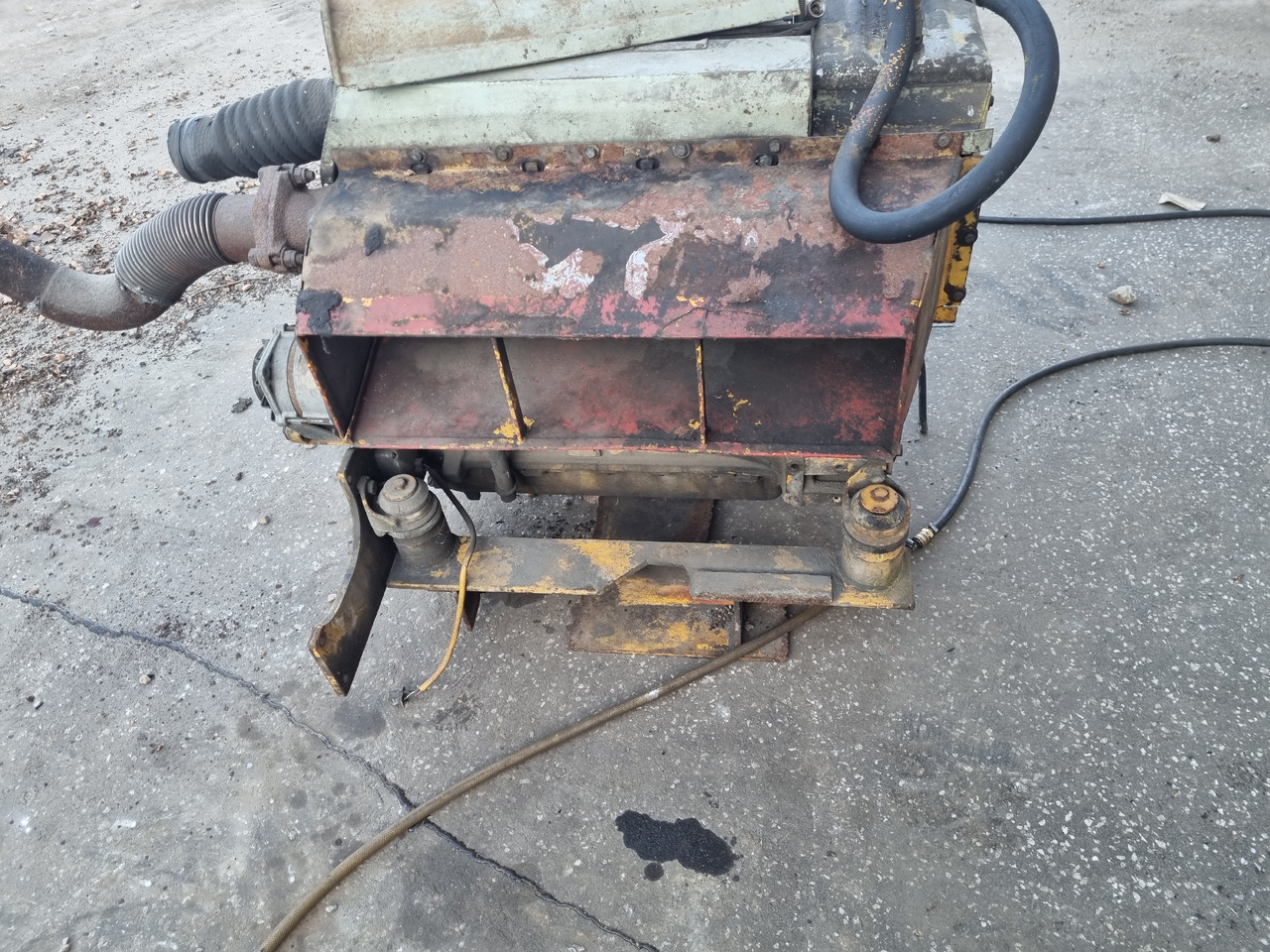 DEUTZ F4L912 - Engine for Construction machinery: picture 3 DEUTZ F4L912 - Engine for Construction machinery: picture 3