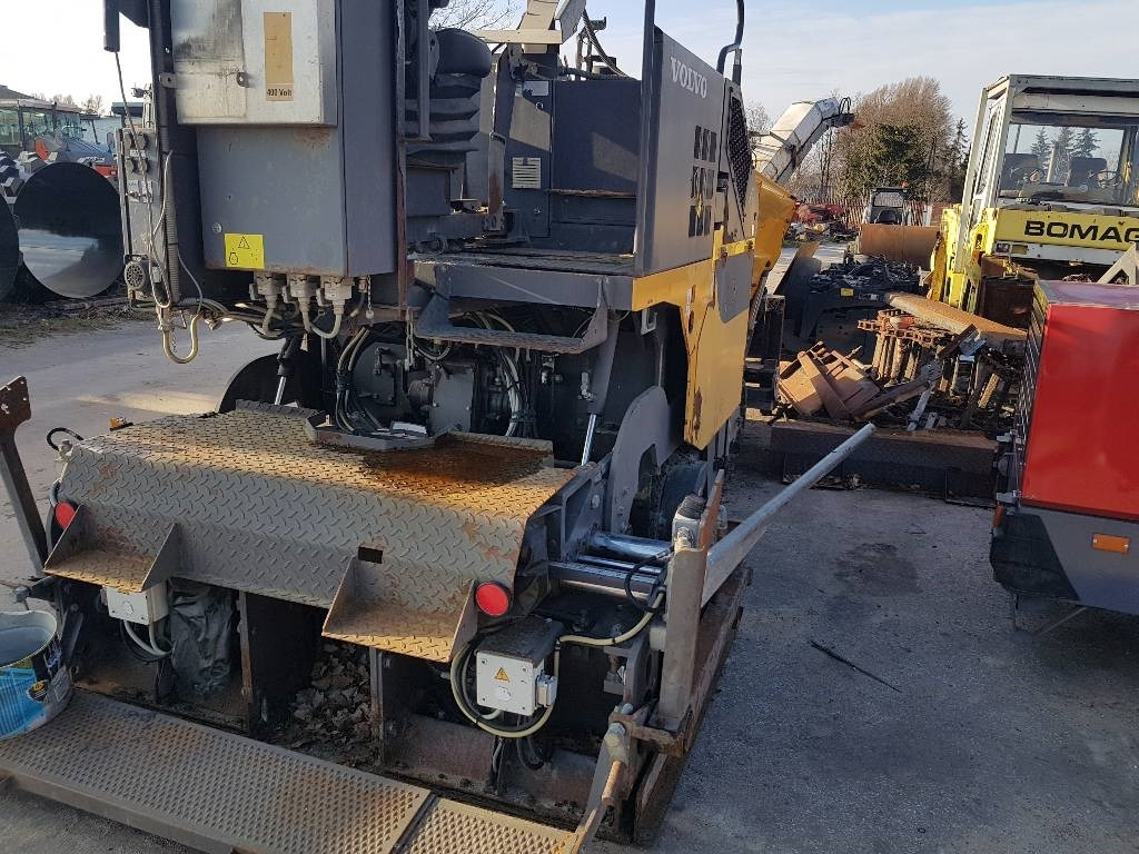 Volvo TITAN 2820 - Asphalt paver: picture 3 Volvo TITAN 2820 - Asphalt paver: picture 3