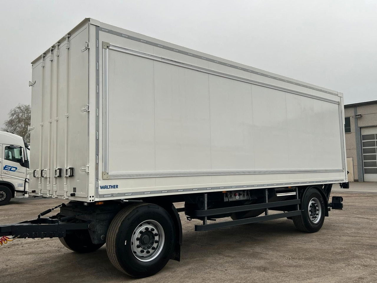 Lease a  Diversen Drehschemel Vermietung möglich LBW Durchladbar Drehschemel Vermietung möglich LBW Durchladbar Diversen Drehschemel Vermietung möglich LBW Durchladbar Drehschemel Vermietung möglich LBW Durchladbar: picture 13