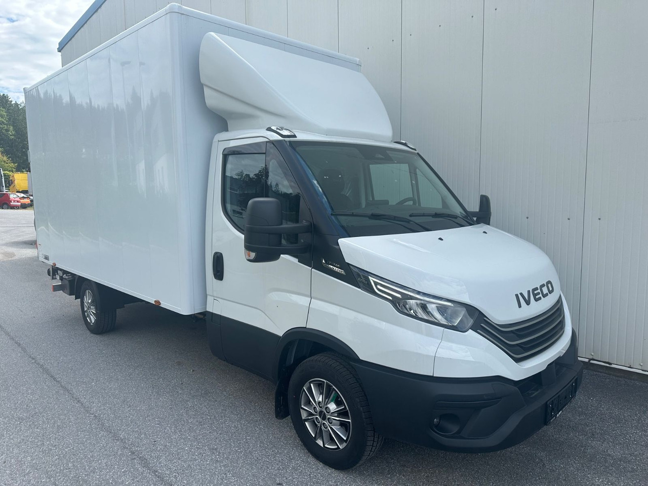 Iveco Daily 35S14 8g HiMatic LBW Mod 2025 - Box van: picture 2 Iveco Daily 35S14 8g HiMatic LBW Mod 2025 - Box van: picture 2