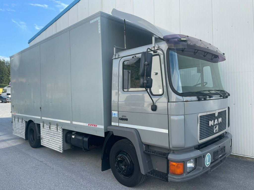 MAN 12.192 Pferdetransporter - Horse truck: picture 2 MAN 12.192 Pferdetransporter - Horse truck: picture 2