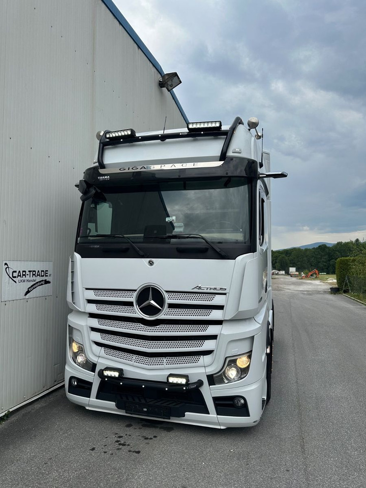 Mercedes-Benz 1863 Vollausstattung - Tractor unit: picture 5 Mercedes-Benz 1863 Vollausstattung - Tractor unit: picture 5