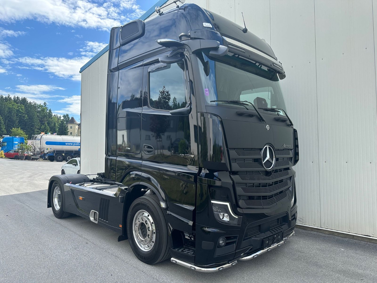 Mercedes-Benz Actros 1863 Final Edition Vollausstattung - Tractor unit: picture 2 Mercedes-Benz Actros 1863 Final Edition Vollausstattung - Tractor unit: picture 2