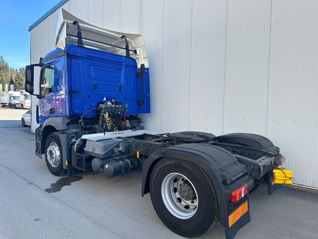 Mercedes-Benz Antos 1836 Mercedes-Benz Antos 1836 - Tractor unit: picture 3 Mercedes-Benz Antos 1836 Mercedes-Benz Antos 1836 - Tractor unit: picture 3