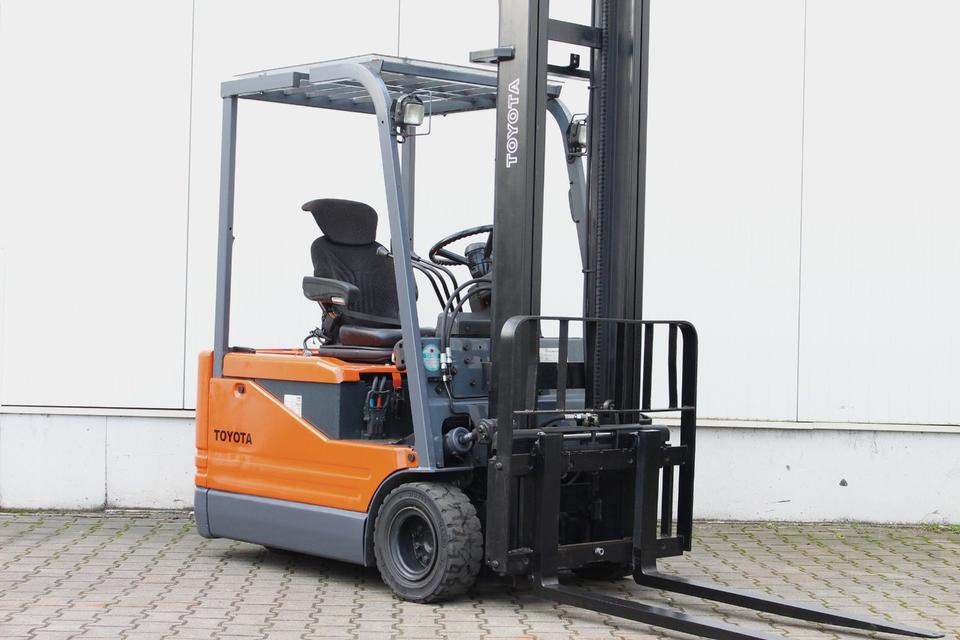 Electric forklift TOYOTA 5FBE15 - 1400kg - 4,5m UVV NEU: picture 19