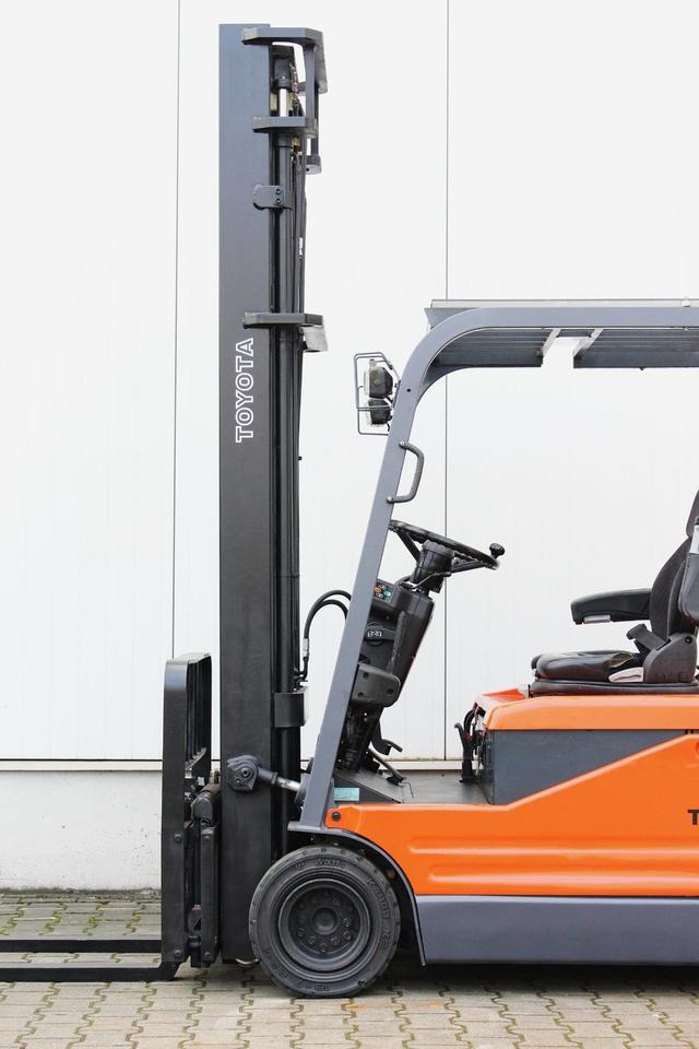 Electric forklift TOYOTA 5FBE15 - 1400kg - 4,5m UVV NEU: picture 13