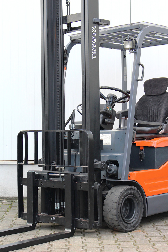 Electric forklift TOYOTA 5FBE15 - 1400kg - 4,5m UVV NEU: picture 21