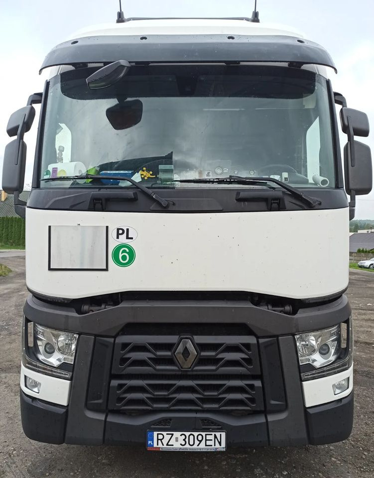 Renault T - Tractor unit: picture 2 Renault T - Tractor unit: picture 2