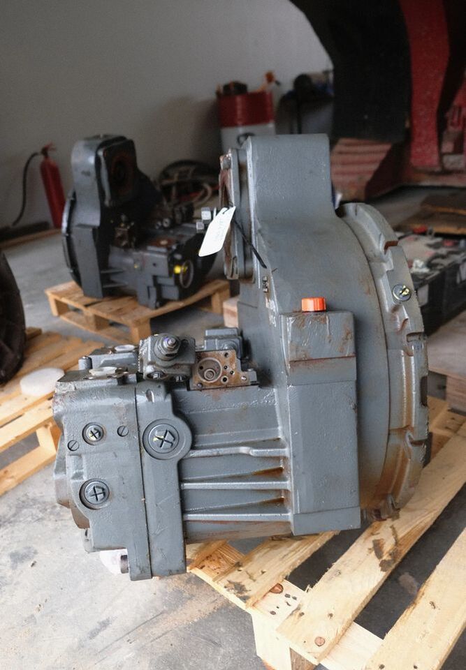 Pompa DPVP 0 165 liebherr do PR 736 ,R926,R930 R934,R938,R945 LH 120C,M - Hydraulics: picture 5 Pompa DPVP 0 165 liebherr do PR 736 ,R926,R930 R934,R938,R945 LH 120C,M - Hydraulics: picture 5