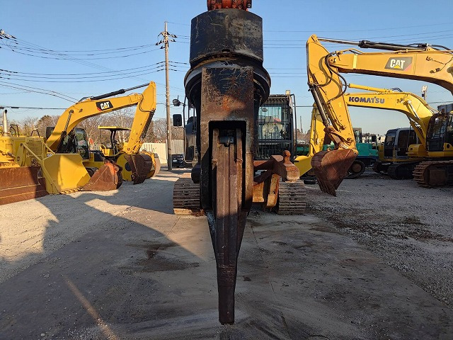 Lease a HITACHI ZX225USRLCMH-5B HITACHI ZX225USRLCMH-5B: picture 10 Lease a HITACHI ZX225USRLCMH-5B HITACHI ZX225USRLCMH-5B: picture 10