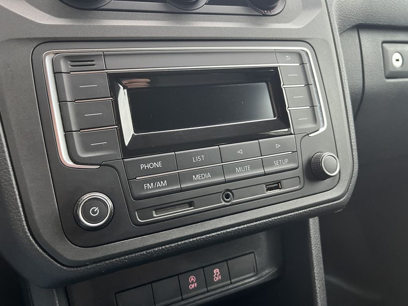 Small van Volkswagen Caddy 2.0 TDI E6 BMT BPM Vrij! Lease €171p/m, Airco, PDC, Cruise controle,  Onderhoudshistorie aanwezig: picture 9