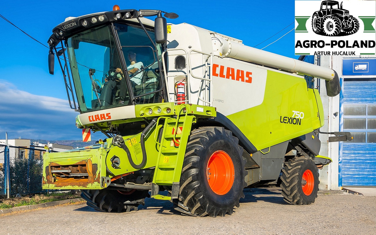 CLAAS LEXION 750 - 2012 ROK - 1650 h - 7.5 M - Combine harvester: picture 3 CLAAS LEXION 750 - 2012 ROK - 1650 h - 7.5 M - Combine harvester: picture 3