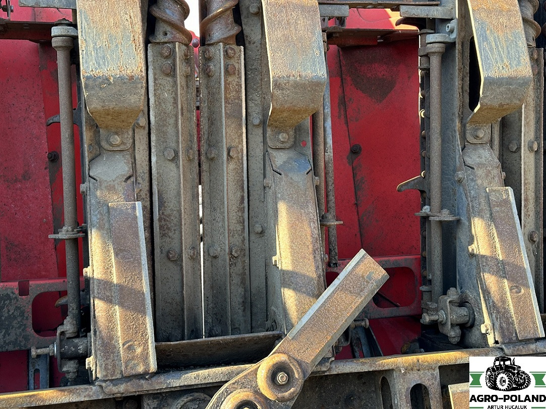 Corn header OLIMAC DRAGO 2 - S 8 TR - 8X70 - 2017 ROK: picture 6 Corn header OLIMAC DRAGO 2 - S 8 TR - 8X70 - 2017 ROK: picture 6