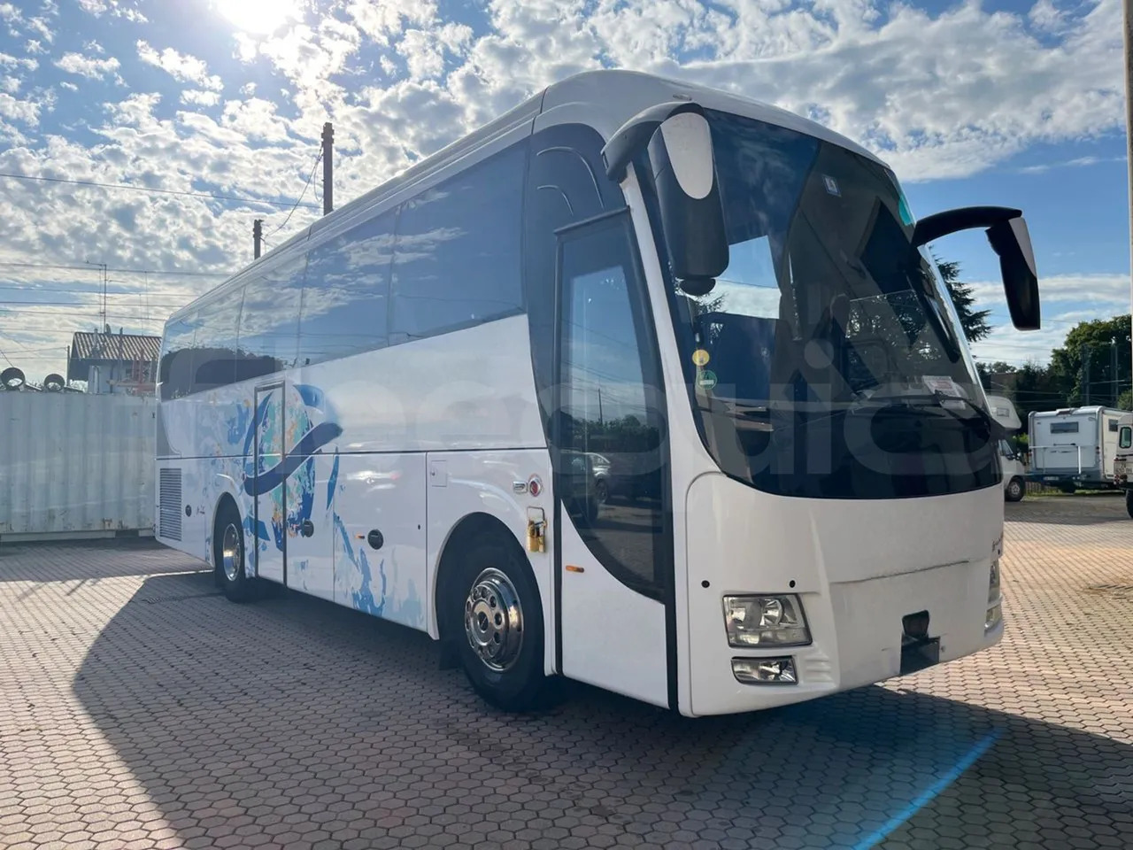 Barbi Galileo HD - Coach: picture 1 Barbi Galileo HD - Coach: picture 1