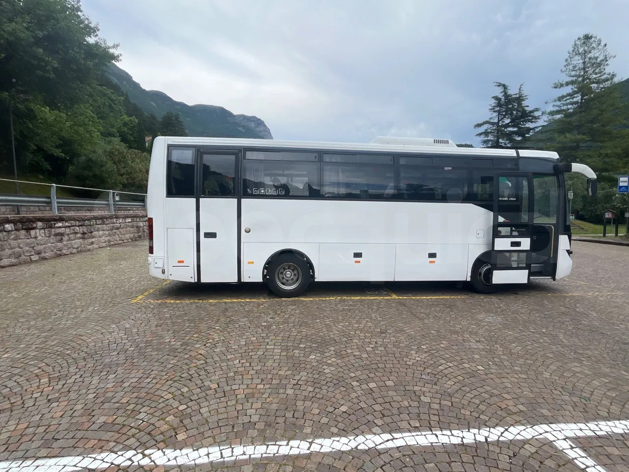 Coach Bmc PROBUS TBX: picture 12 Coach Bmc PROBUS TBX: picture 12