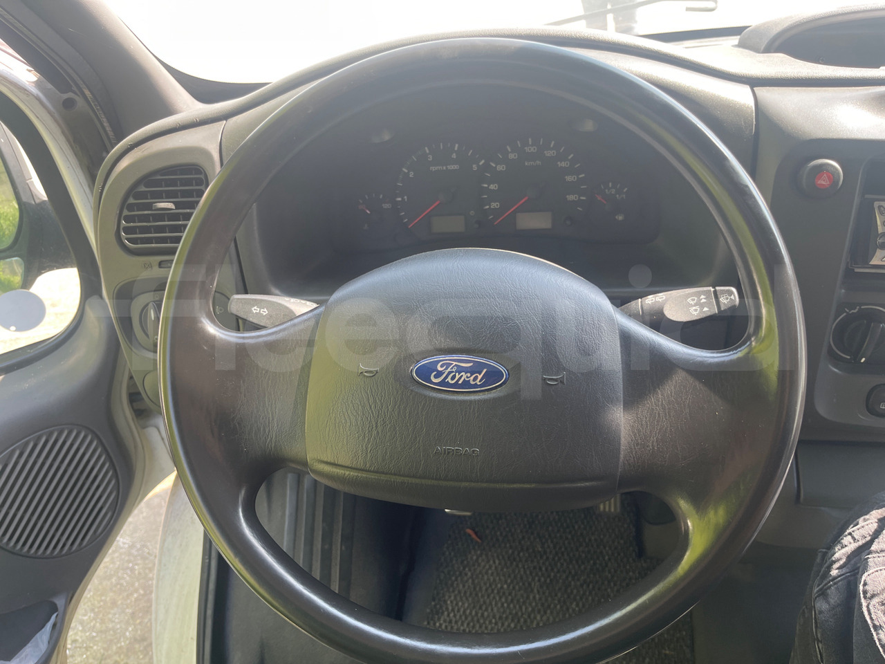 Bundle di 4 mezzi Ford - Transit Tourneo Ford - Transit Tourneo Ford - Transit Ford - Transit Tourneo - Minibus, Passenger van: picture 3 Bundle di 4 mezzi Ford - Transit Tourneo Ford - Transit Tourneo Ford - Transit Ford - Transit Tourneo - Minibus, Passenger van: picture 3