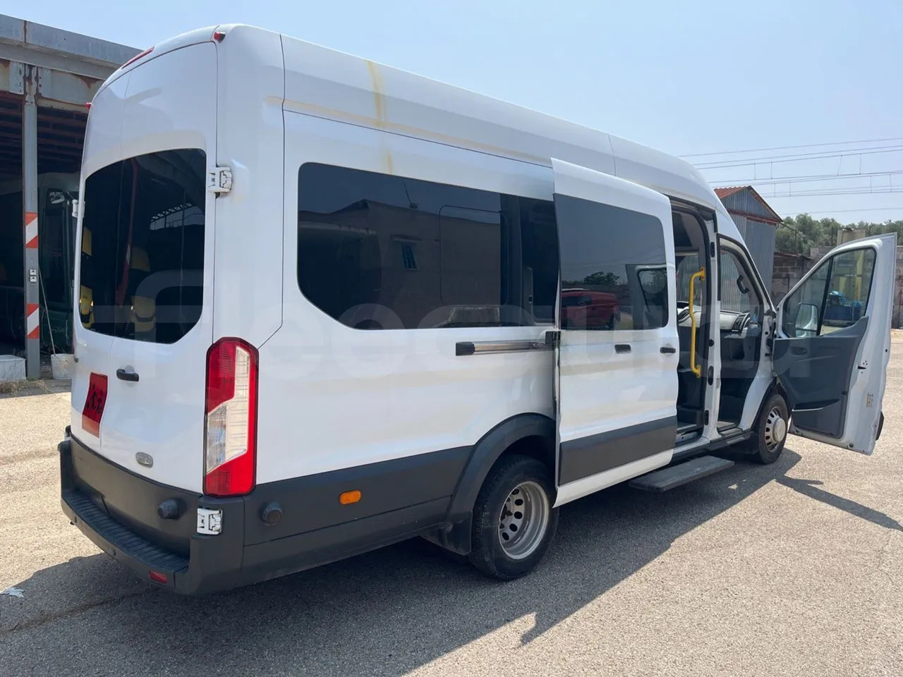 Minibus, Passenger van Ford Transit: picture 8 Minibus, Passenger van Ford Transit: picture 8