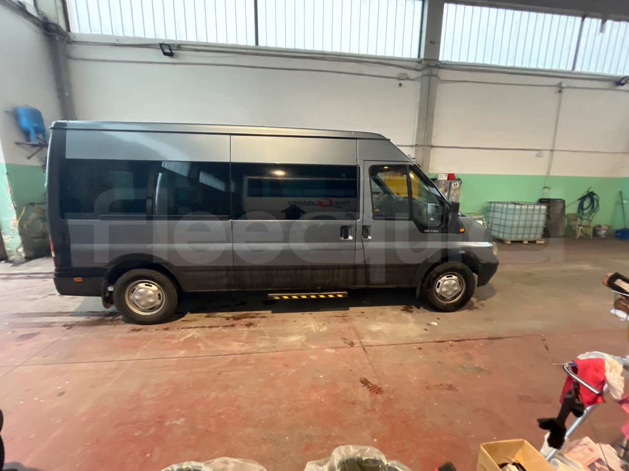 Lease a  Ford Transit Ford Transit: picture 9