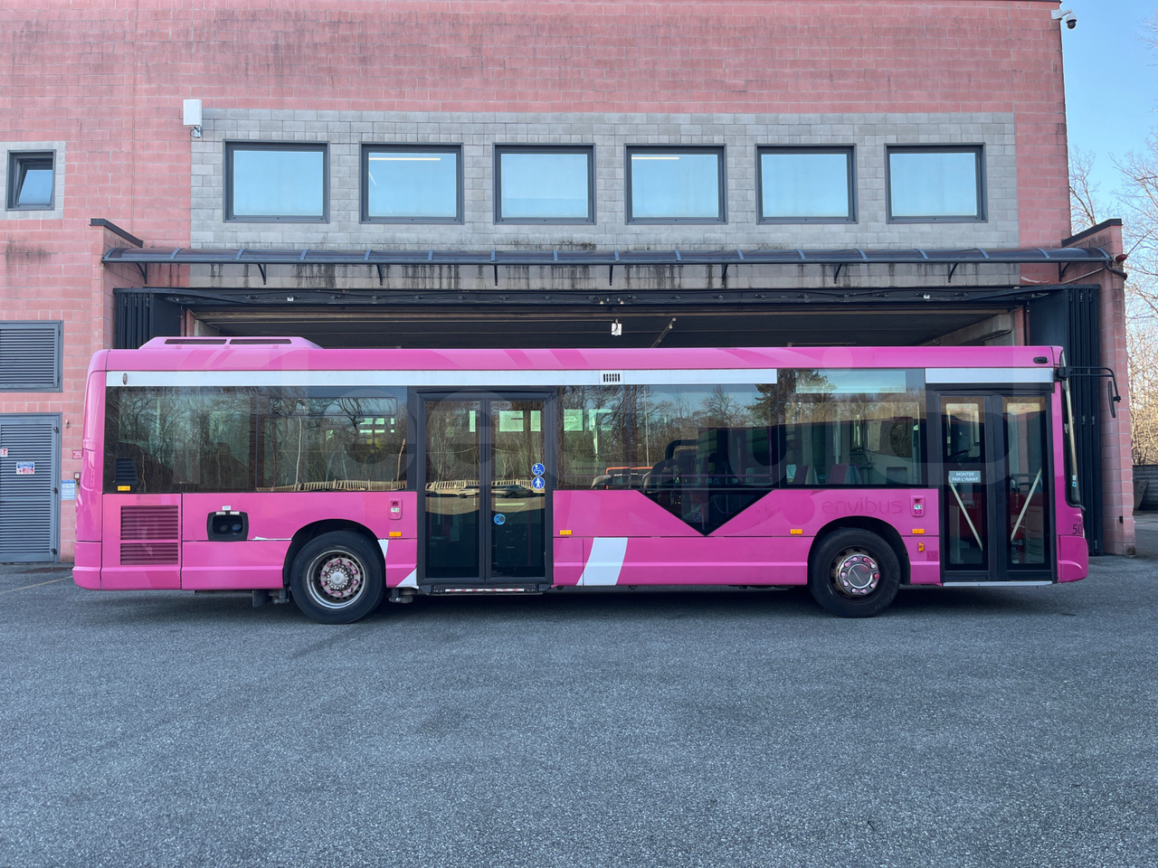 City bus Heuliez GX127L: picture 11