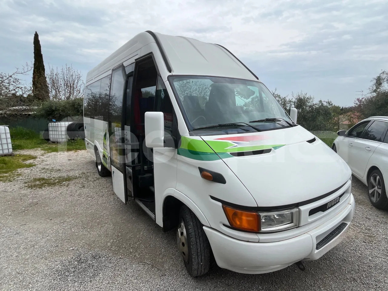Minibus, Passenger van Iveco Daily: picture 12