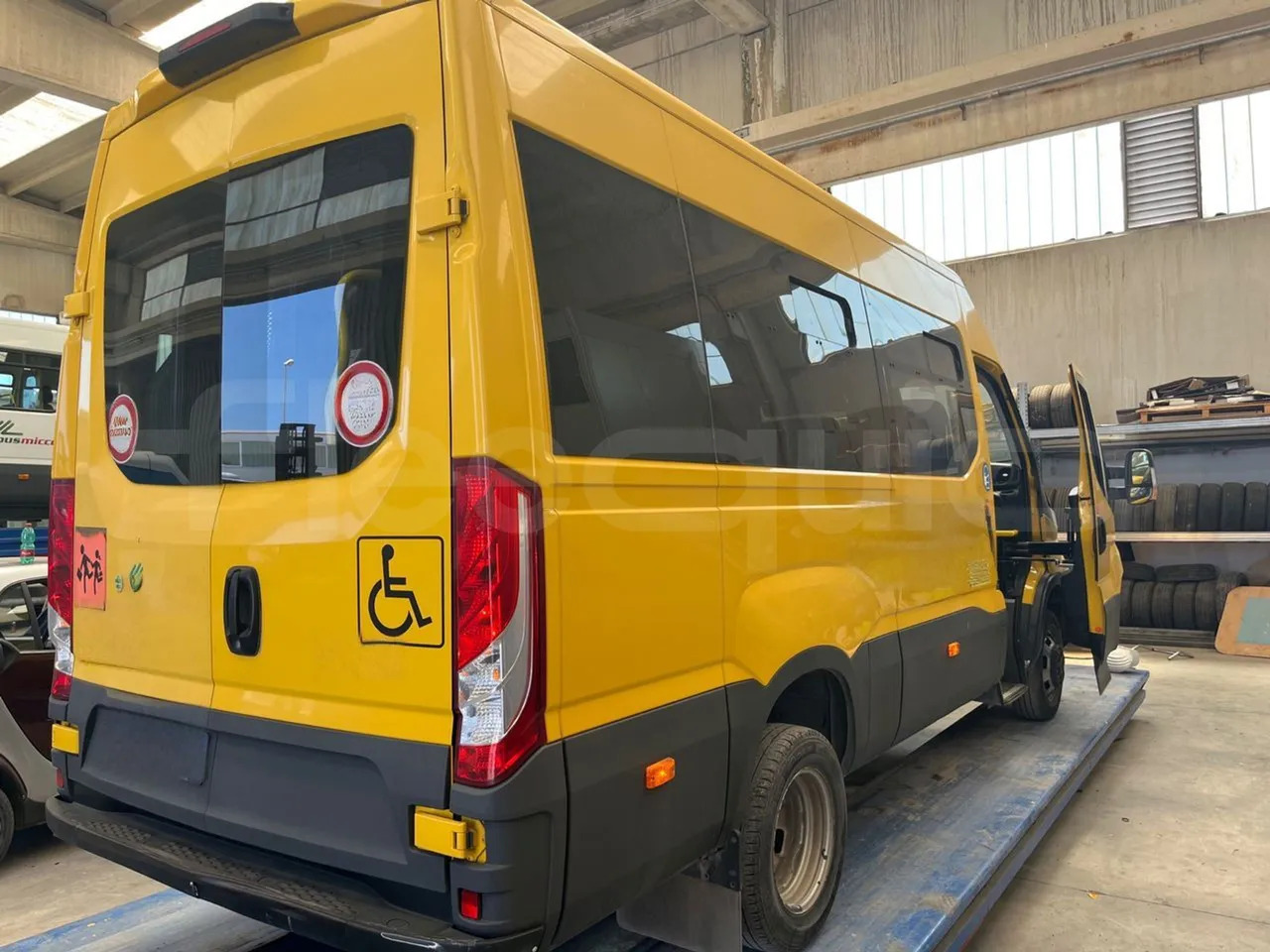 Lease a  Iveco Daily Iveco Daily: picture 8 Lease a  Iveco Daily Iveco Daily: picture 8
