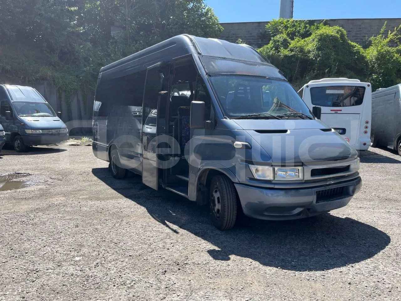 Suburban bus Iveco Daily: picture 12 Suburban bus Iveco Daily: picture 12