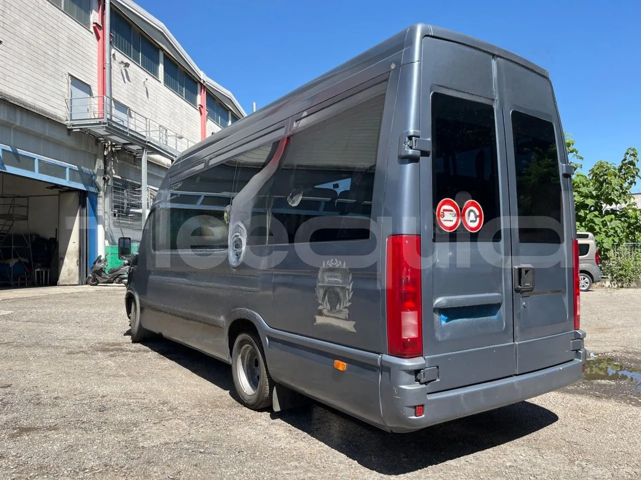 Suburban bus Iveco Daily: picture 9 Suburban bus Iveco Daily: picture 9