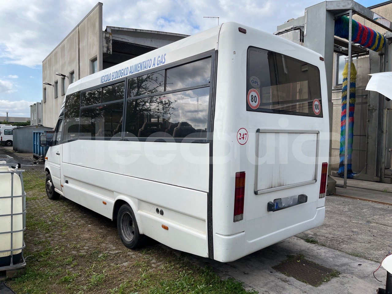 Lease a  Mercedes-Benz 414T Mercedes-Benz 414T: picture 6 Lease a  Mercedes-Benz 414T Mercedes-Benz 414T: picture 6