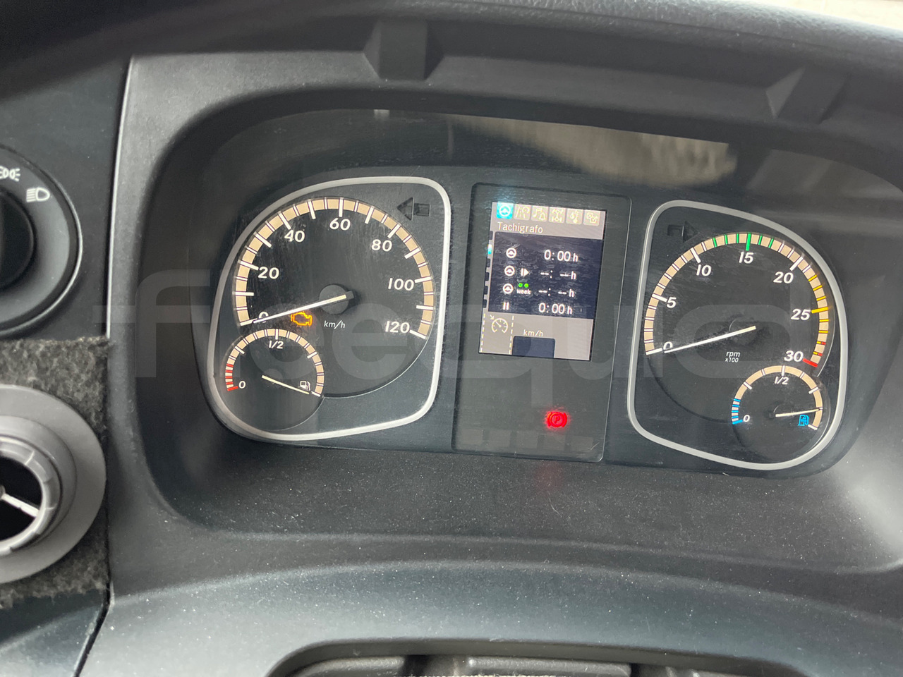 Mercedes-Benz Atego - Coach: picture 3 Mercedes-Benz Atego - Coach: picture 3