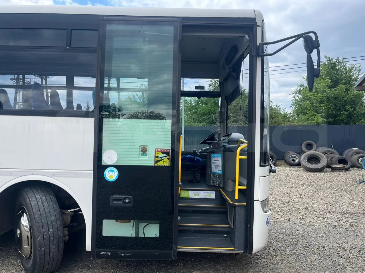 Suburban bus Mercedes-Benz Intouro: picture 9 Suburban bus Mercedes-Benz Intouro: picture 9