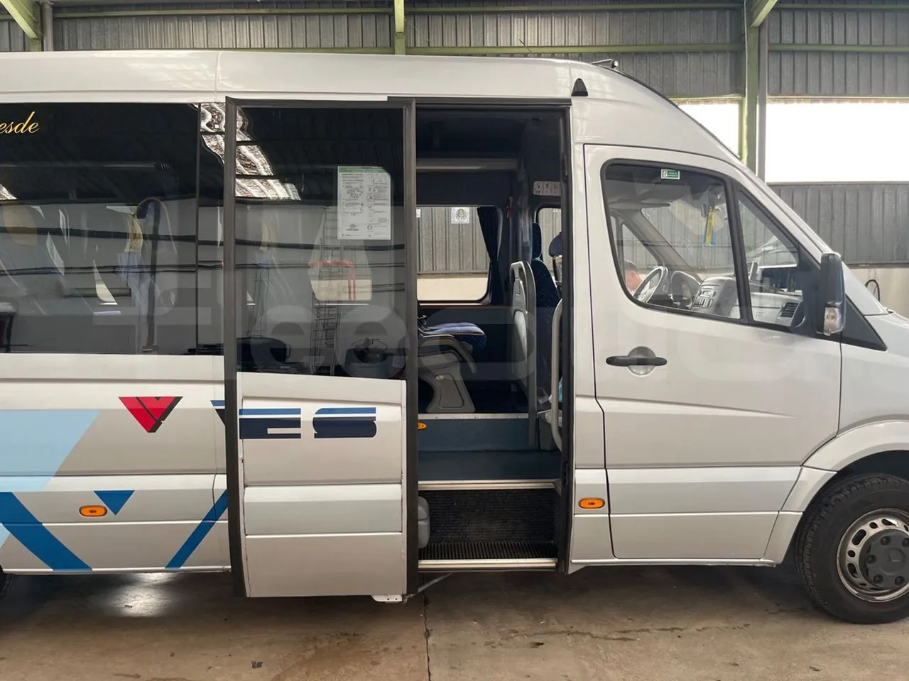 Lease a  Mercedes-Benz Sprinter Mercedes-Benz Sprinter: picture 15