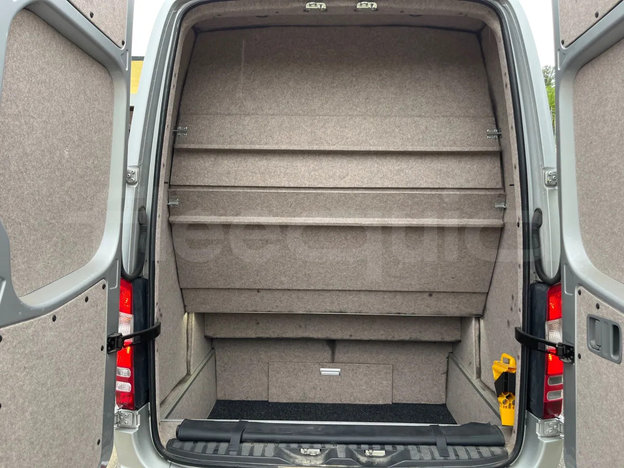 Suburban bus Mercedes-Benz Sprinter: picture 7 Suburban bus Mercedes-Benz Sprinter: picture 7