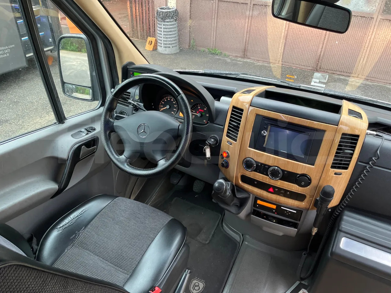 Suburban bus Mercedes-Benz Sprinter: picture 19 Suburban bus Mercedes-Benz Sprinter: picture 19