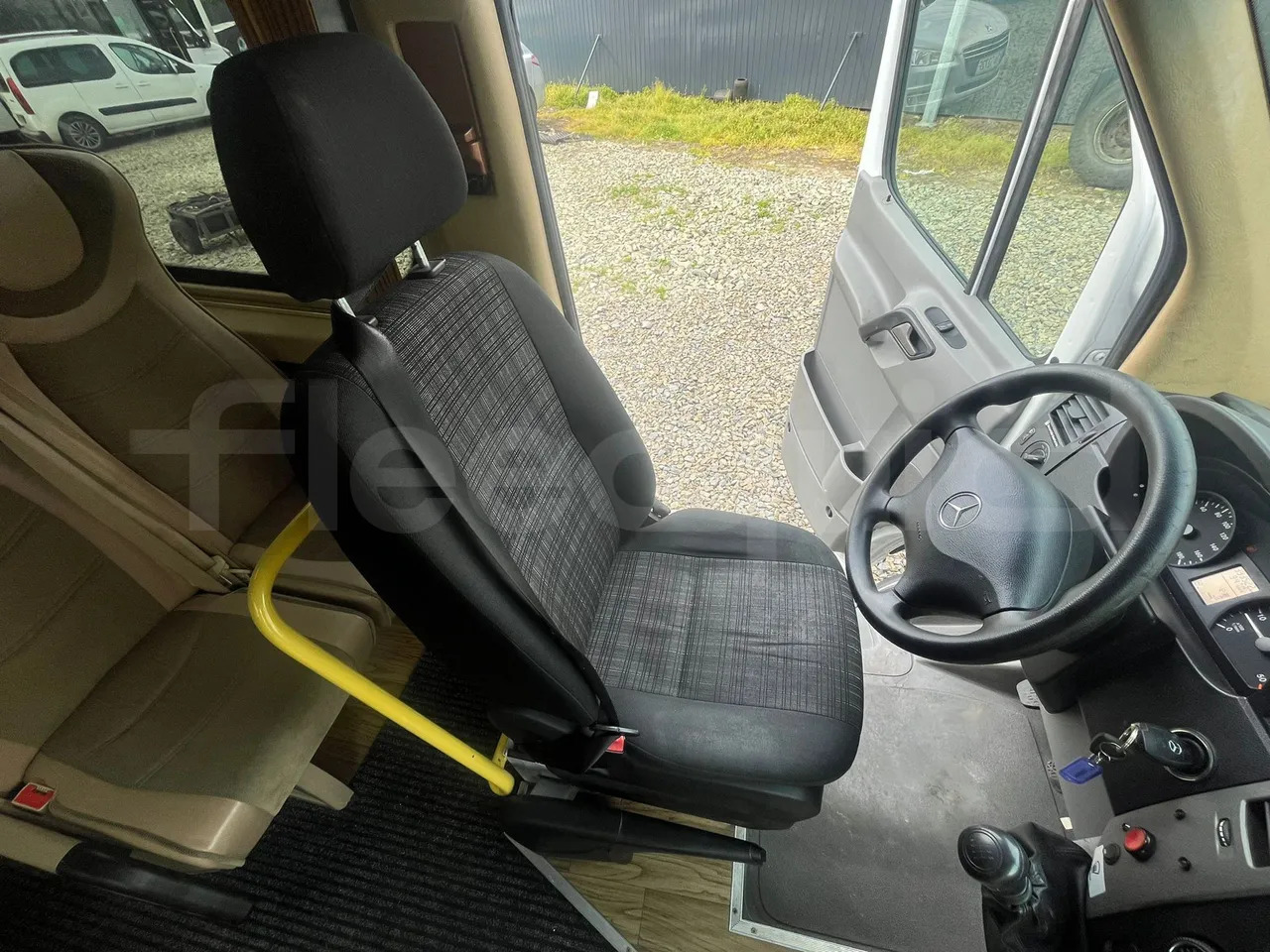 Coach Mercedes-Benz Sprinter: picture 10