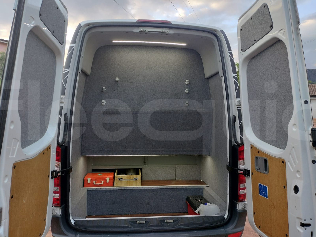 Minibus, Passenger van Mercedes-Benz Sprinter: picture 7