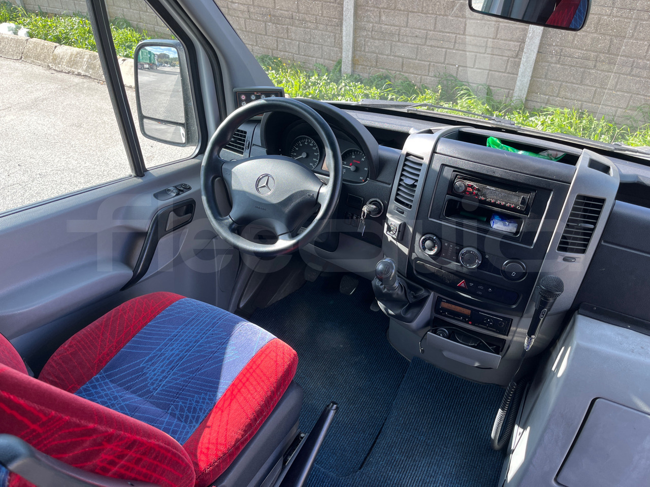 Minibus, Passenger van Mercedes-Benz Sprinter: picture 17
