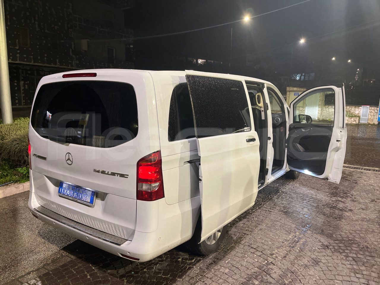 Minibus, Passenger van Mercedes-Benz Vito Tourer: picture 8 Minibus, Passenger van Mercedes-Benz Vito Tourer: picture 8