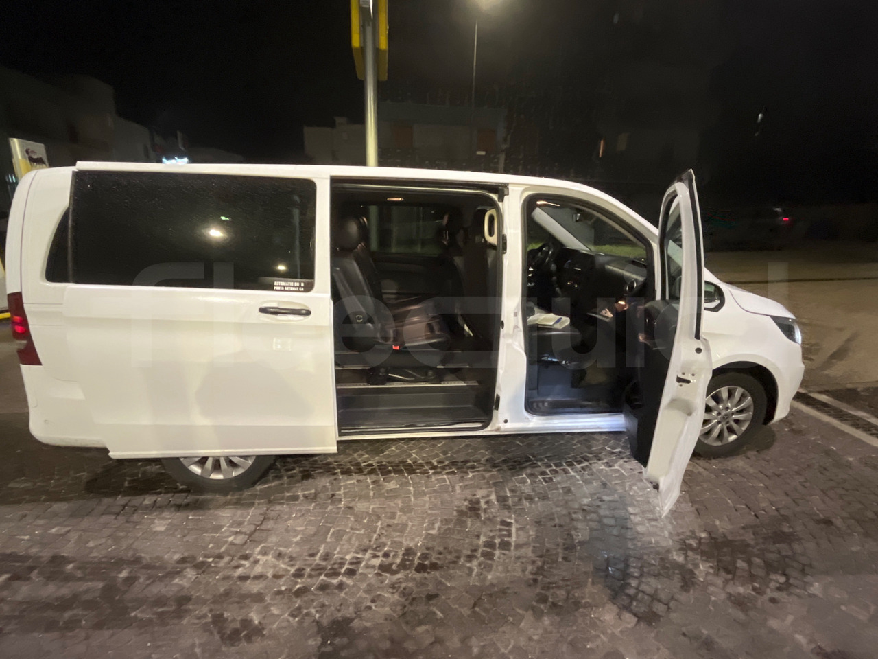 Minibus, Passenger van Mercedes-Benz Vito Tourer: picture 12 Minibus, Passenger van Mercedes-Benz Vito Tourer: picture 12